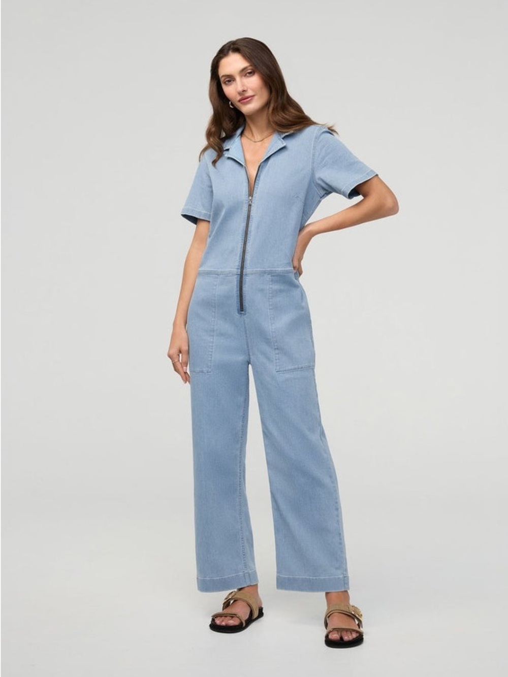 DU/ER Performance Denim Short Sleeve Jumpsuit Size L NWT Utility Zip Front